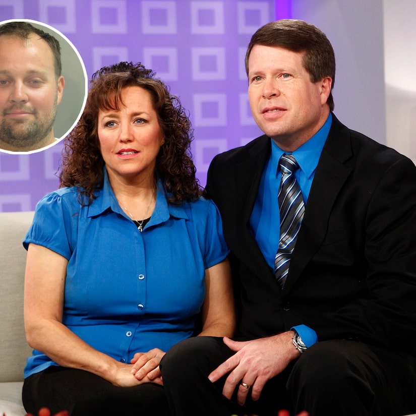 The Duggar Family Reacts to Josh's Child Pornography Charges