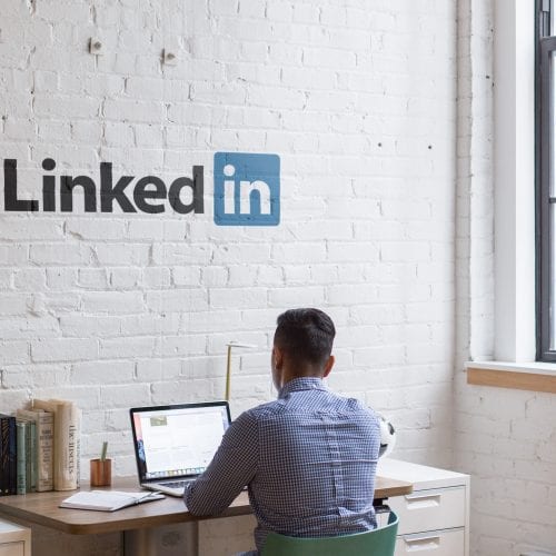 B2B Influencer Marketing on LinkedIn: How to Get Started