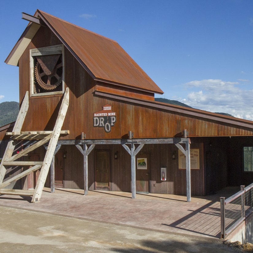 6-Year-Old Dies on Haunted Mine Drop Ride in Colorado