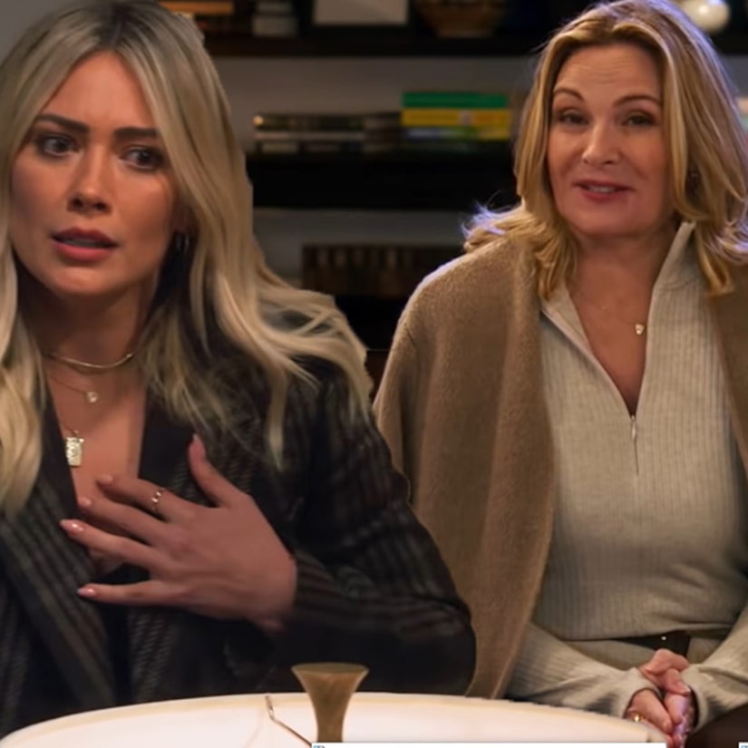 Kim Cattrall Appears On-Camera as Narrator and Older Hilary Duff in First How I Met Your Father Trailer